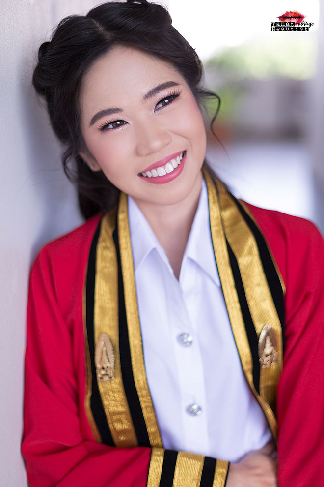 แต่งหน้ารับปริญญา พระจอมเกล้า ลาดกระบัง พระนครเหนือ ธนบุรี TanatBeautist 61-021a