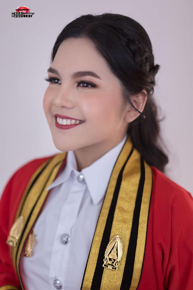 แต่งหน้ารับปริญญา พระจอมเกล้า ลาดกระบัง พระนครเหนือ ธนบุรี TanatBeautist 62-072